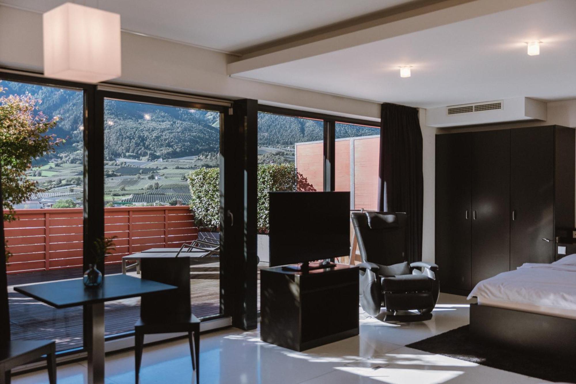 Lindenhof Pure Luxury & Spa Dolcevita Resort ナトゥルノ エクステリア 写真