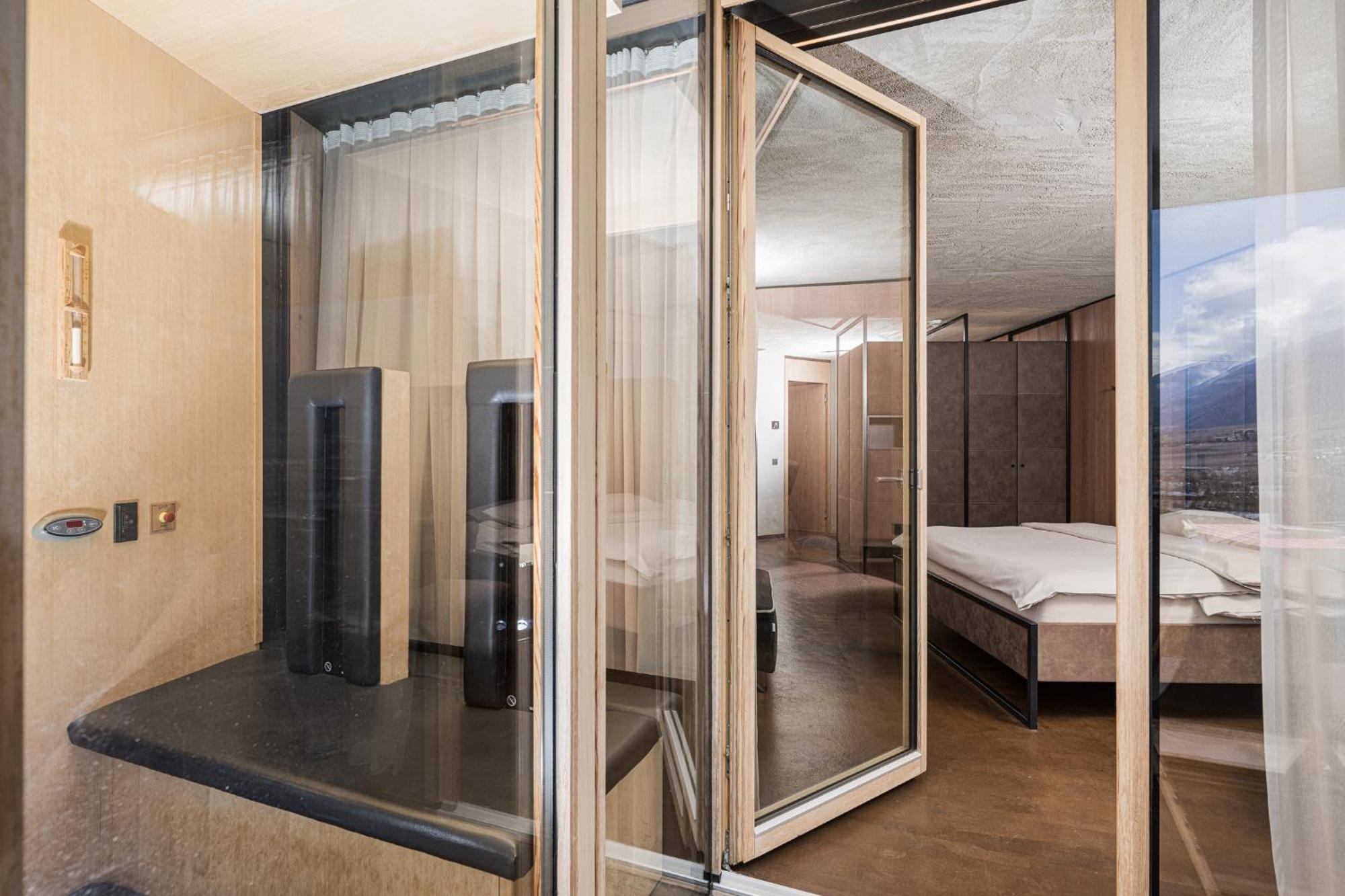 Lindenhof Pure Luxury & Spa Dolcevita Resort ナトゥルノ エクステリア 写真